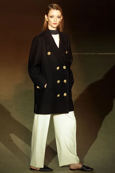 Look 1